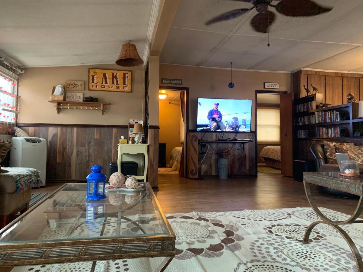 Cedar Island Xanadu Villa Kingsville Ngoại thất bức ảnh